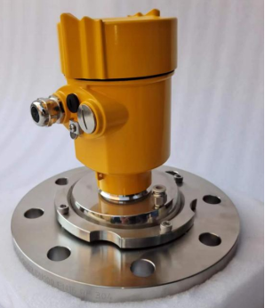 Air Purge Technology of 80G radar level meter with Omnidirectioanl Flanges.jpg